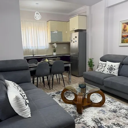 At Blloku Apartmán Tirana